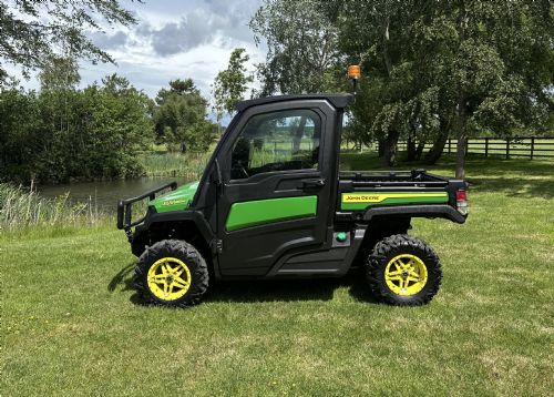 2023 John Deere XUV865M Gator 995 Hours for sale