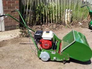 Dennis ft610 mower with cassettes for sale