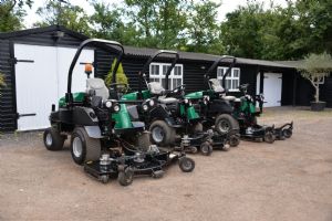 2011 Ransomes HR3300T Outfront Rotary Mower With 60 for sale