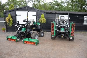 2014 Parkway 3 Triple Cylinder Ride on Mower for sale