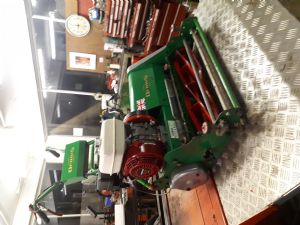 Dennis ft610 cylinder mower  for sale