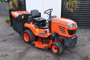 2011 Kubota G23 Twin Cut Ride on Mower for sale