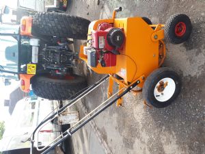 Sisis auto turfman spiker  for sale