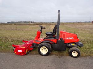 KUBOTA F3680 RIDE ON MOWER C/W TRIMAX FLAIL for sale