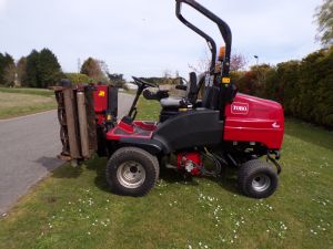 TORO HAYTER LT3340 TRIPLE MOWER for sale