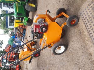 Sisis auto turfman spiker  for sale