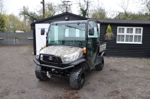 2018 Kubota RTV X900 with Full Cab 4WD for sale