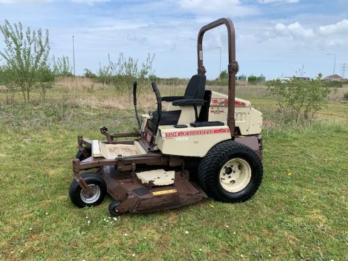grasshopper 325d zero turn ride on mower with kubota diesel engine  for sale