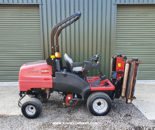 Toro CT2140 Compact triple mower, 2011 ~ 511 hrs, 26hp for sale