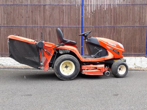 Kubota GR2100 Ride-on for sale