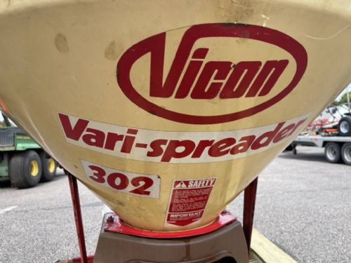 Vicon 302 Vari-Spreader for sale