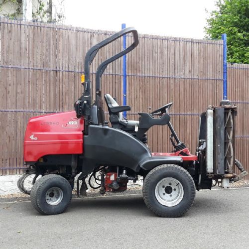 Toro LT3340 Triple Cylinder Ride on Mower for sale