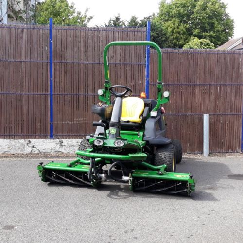 John Deere 8400 triple Mower  for sale