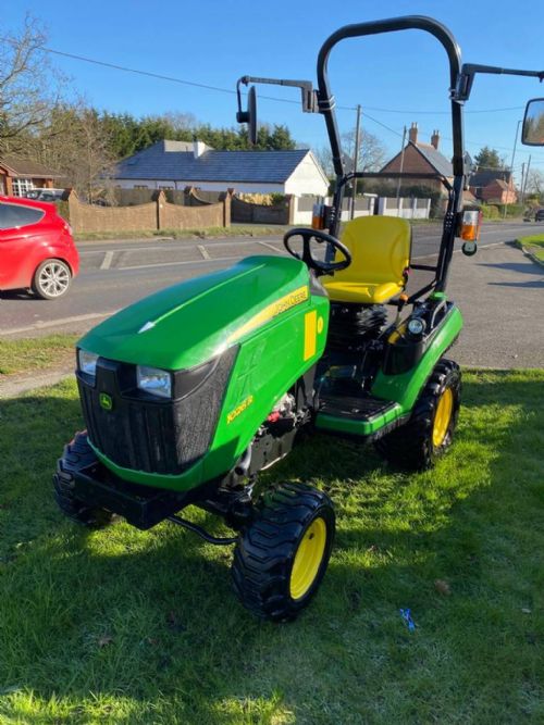 John Deere 1026R 4 wheel drive compact tractor for sale