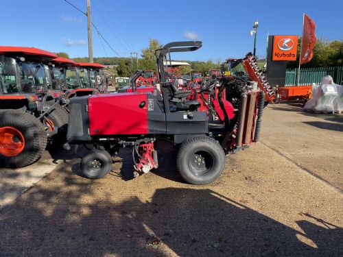 Ex-Demo Baroness LM3210 Fairway Mower for sale