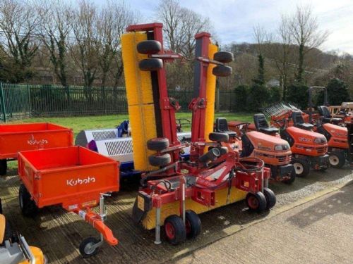 Ex-Demo Redexim Top-Brush for sale