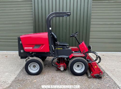 Baroness LM281 triplex cylinder mower, year 2018 ~ 2855hrs, 26hp for sale