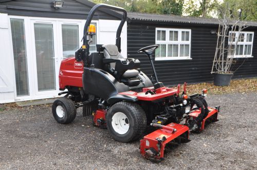2015 Toro LT3340 Triple Cylinder Ride on Mower 4WD for sale