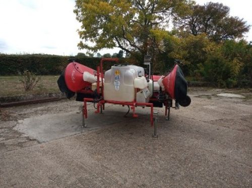 Used Bargam Demount Sprayer with 6m Wind foil Electric folding boom for sale