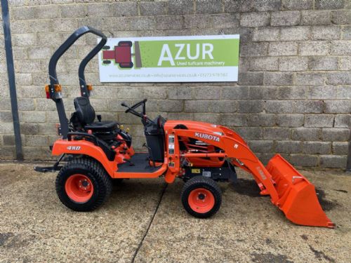 Kubota BX2350 compact tractor with loader and ONKLY 161 Hours for sale