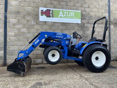 New Holland Boomer 30 compact tractor with a Lewis front loader & bucket for sale