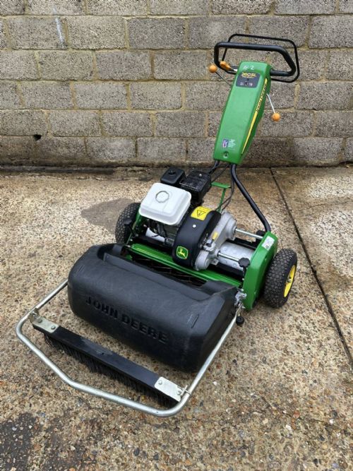 John Deere 260SL Pedestrian greensmower with 11 blades  for sale