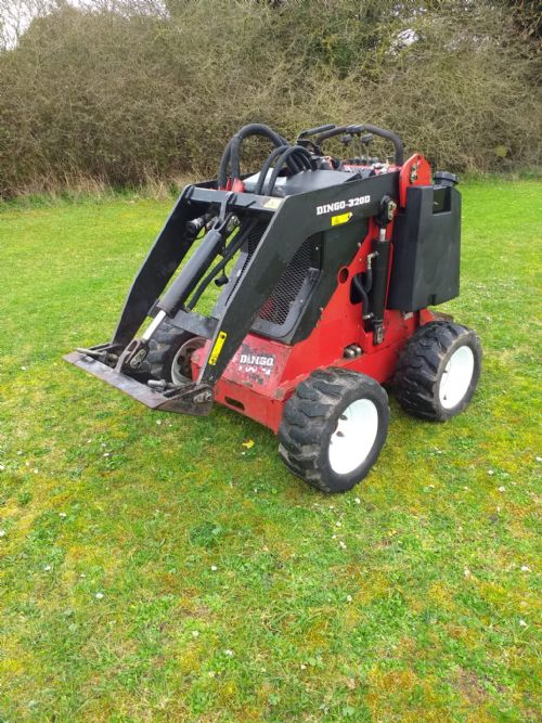 Toro Dingo 320D Skid Steer Mini Loader for sale