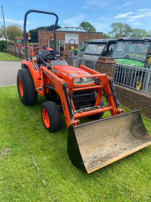 Kubota STV36 Compact Tractor with Front Loader for sale