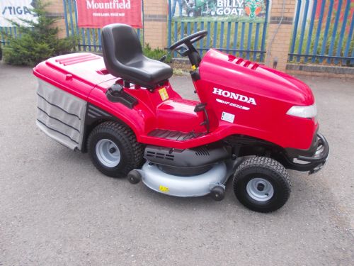 Honda HF2622 HTE Lawn Tractor 48