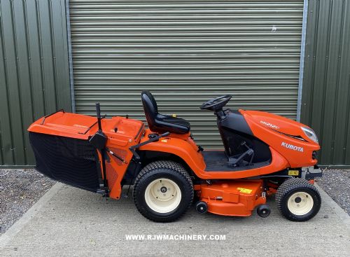 Kubota GR2120 ride on mower, 2015 - 235 hrs, 21hp for sale