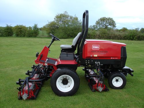 Toro RM 6500d Cylinder Fairway Mower for sale