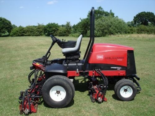 Toro RM 5610d Cylinder Fairway Mower for sale