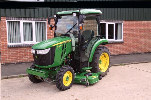 John Deere 3045R Compact Tractor With 72″ Cutting Deck for sale