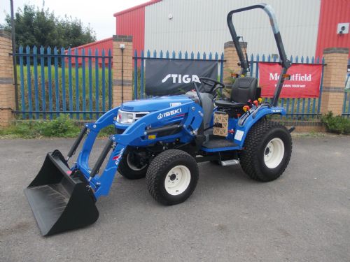 Iseki TM3267 Ex-Display 26Hp Diesel Compact Tractor & MX Front Loader & Bucket for sale