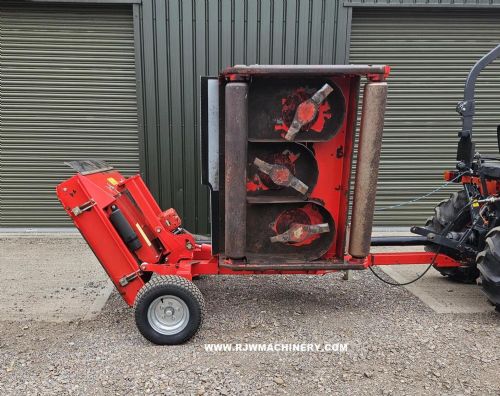 Trimax Snake 320 rotary roller mower, year 2018 for sale