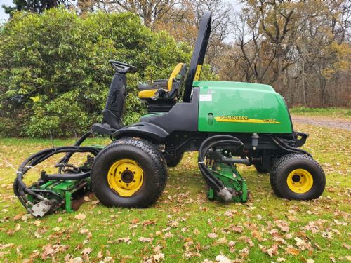 John Deere 3235C for sale