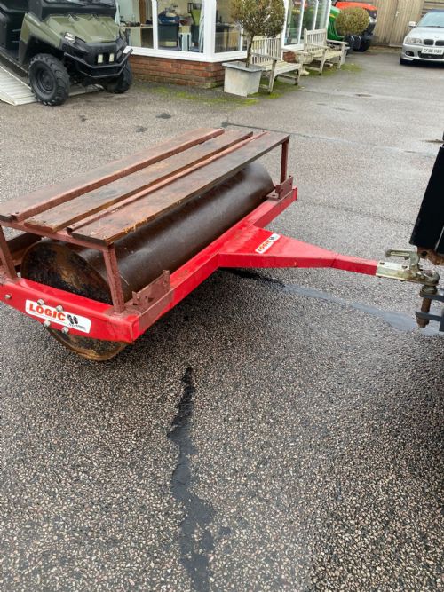 Logic 5ft Paddock Roller for sale