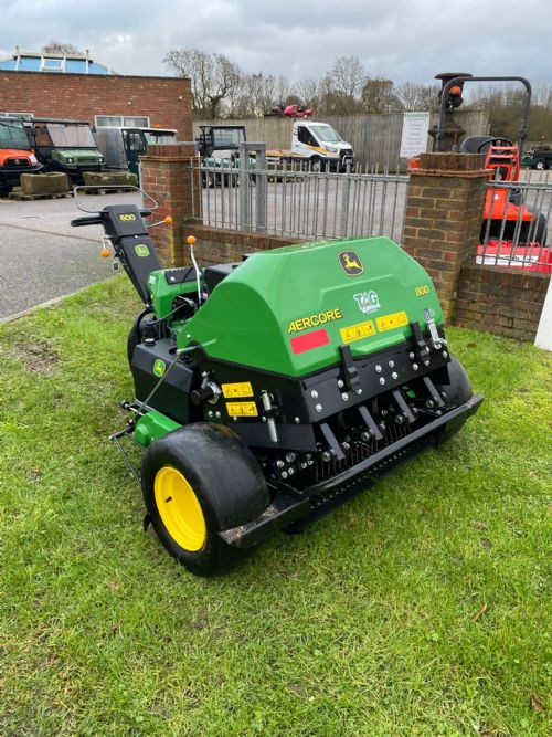 John Deere Aercore 800 Pedestrian Aerator for sale