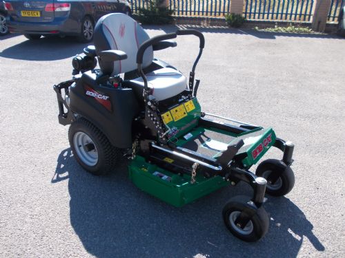 BOBCAT FASTCAT PRO New Zero Turn Ride On Mower 36