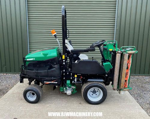 Ransomes Highway 3 triple cylinder mower, year 2017 - 1738 hours for sale