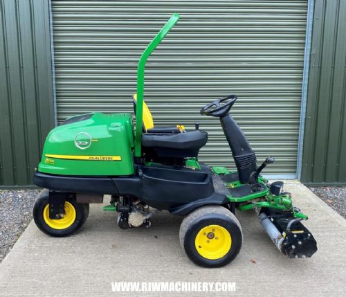 John Deere 2500E E-Cut Hybrid greens mower, year 2012 ~ 2887hrs, 20hp for sale