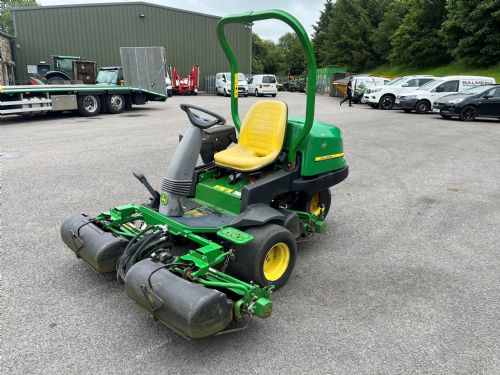 John Deere 2500B Greens Mower  for sale