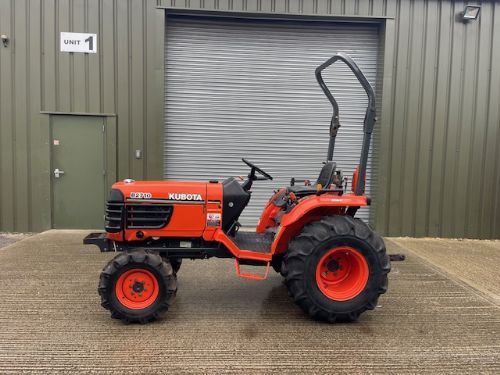 ***SOLD SOLD SOLD*** KUBOTA B2710 COMPACT TRACTOR for sale