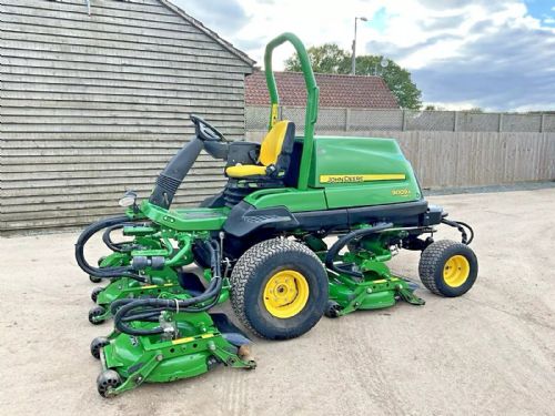 2021 JOHN DEERE 9009A 5 GANG POD WIDE AREA RIDE ON LAWN MOWER for sale