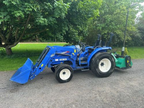 Iseki TLE3400 Tractor c/w front loader and bucket used with used Kellfri Flail Mower for sale