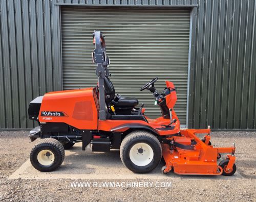 Kubota F391 out front mower, year 2022 - 1691 hrs for sale