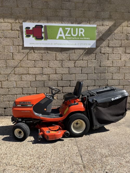 Kubota G21 diesel ride on mower c/w collector for sale