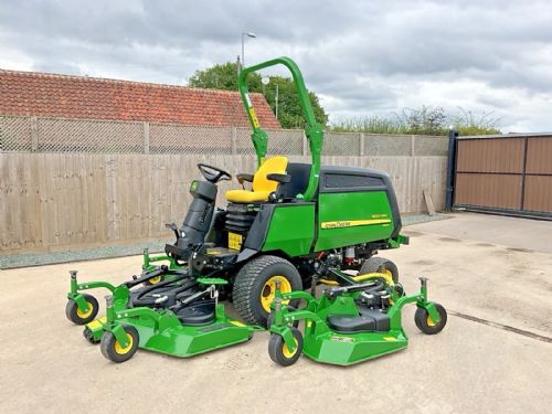 2020 JOHN DEERE 1600 T - SERIES 3 WIDE AREA BATWING LAWN MOWER for sale
