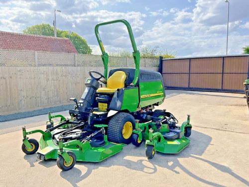 2014 JOHN DEERE 1600 T - SERIES 2 WIDE AREA BATWING MOWER for sale
