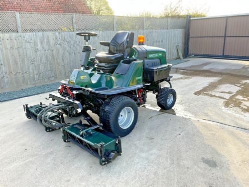 2010 HAYTER LT324 TRIPLE CYLINDER RIDE ON LAWN MOWER for sale